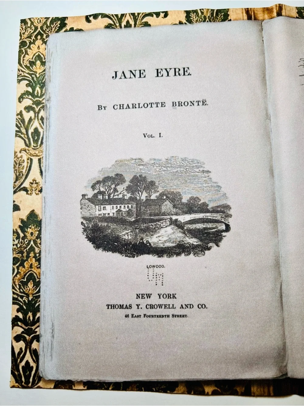 Jane Eyre Book Shaped Microfiber Eyeglasses Cleaning Cloth Phone Screen Readers